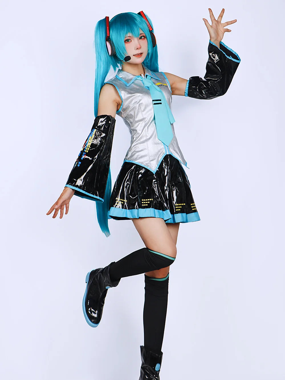 Miku Cosplay Full Set Silver Leather Fabric Suit