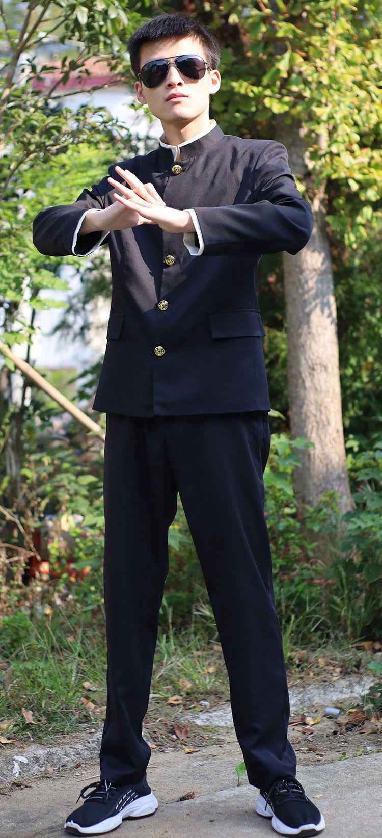 Dandadan Cosplay Aira Shiratori, Momo Ayase, Ken Takakura