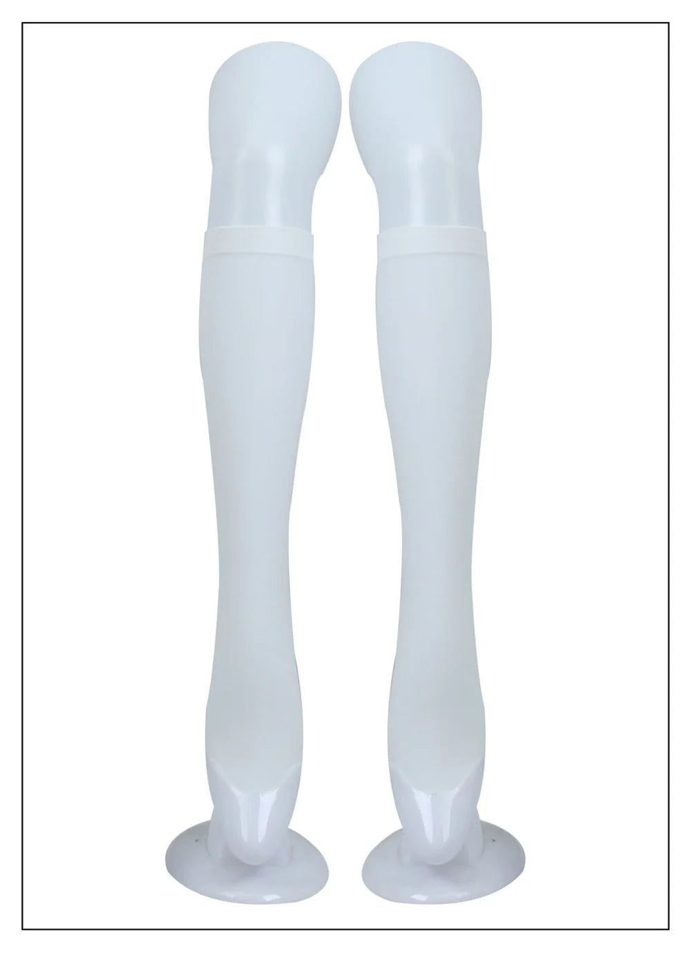 Momo Ayase Cosplay